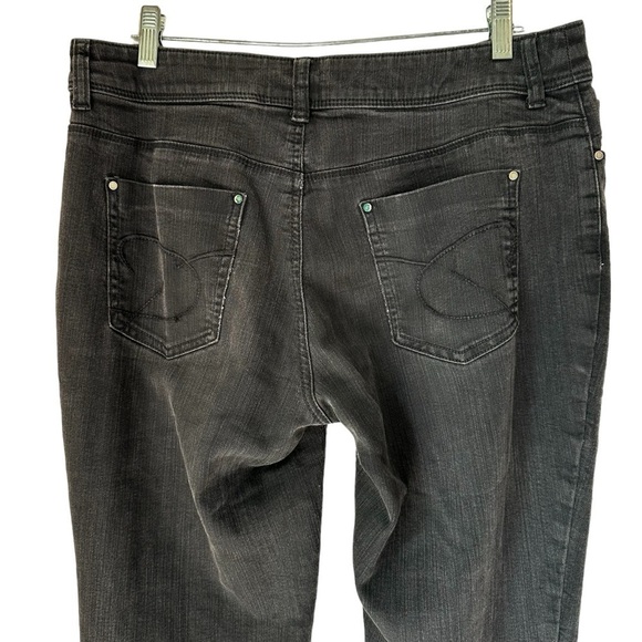 Chico’s Platinum Black Denim Jeans, size 1 Tall - Picture 6 of 13